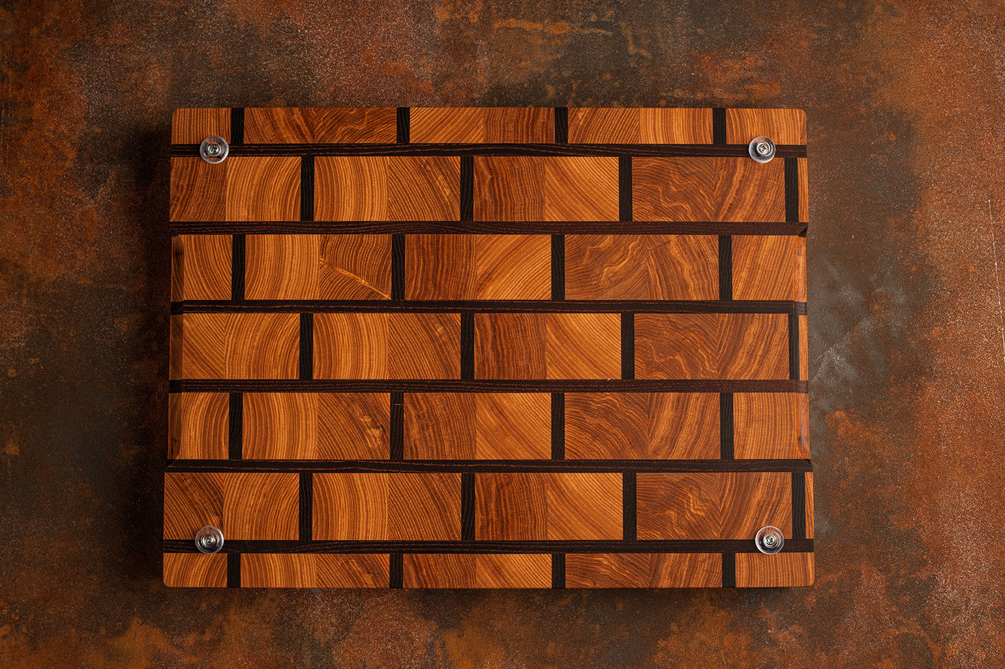 Cutting Board Doshka Monte Ash+Sapele Grain Brickwork